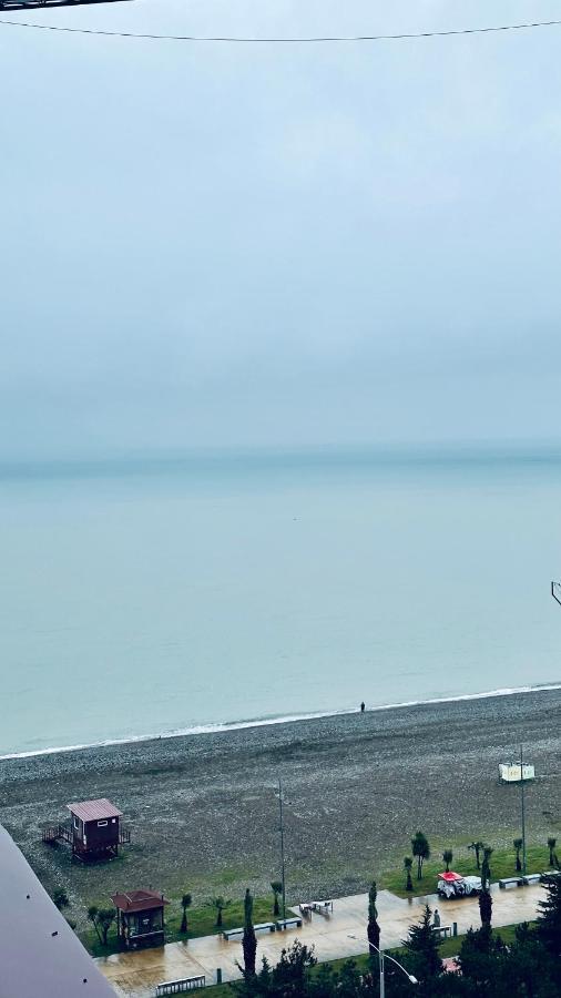 Magnolia Apartment Terrace 3 Batum Dış mekan fotoğraf