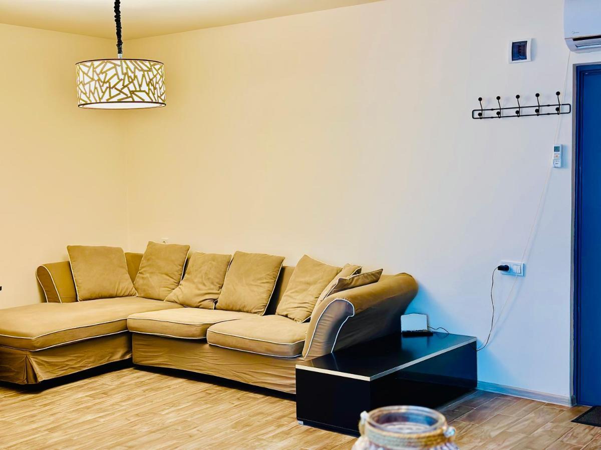 Magnolia Apartment Terrace 3 Batum Dış mekan fotoğraf