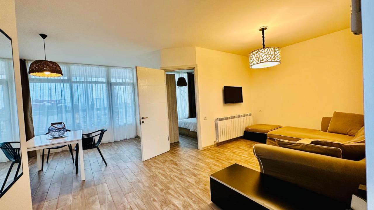 Magnolia Apartment Terrace 3 Batum Dış mekan fotoğraf