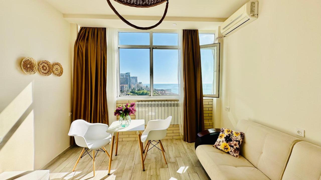 Magnolia Apartment Terrace 3 Batum Dış mekan fotoğraf