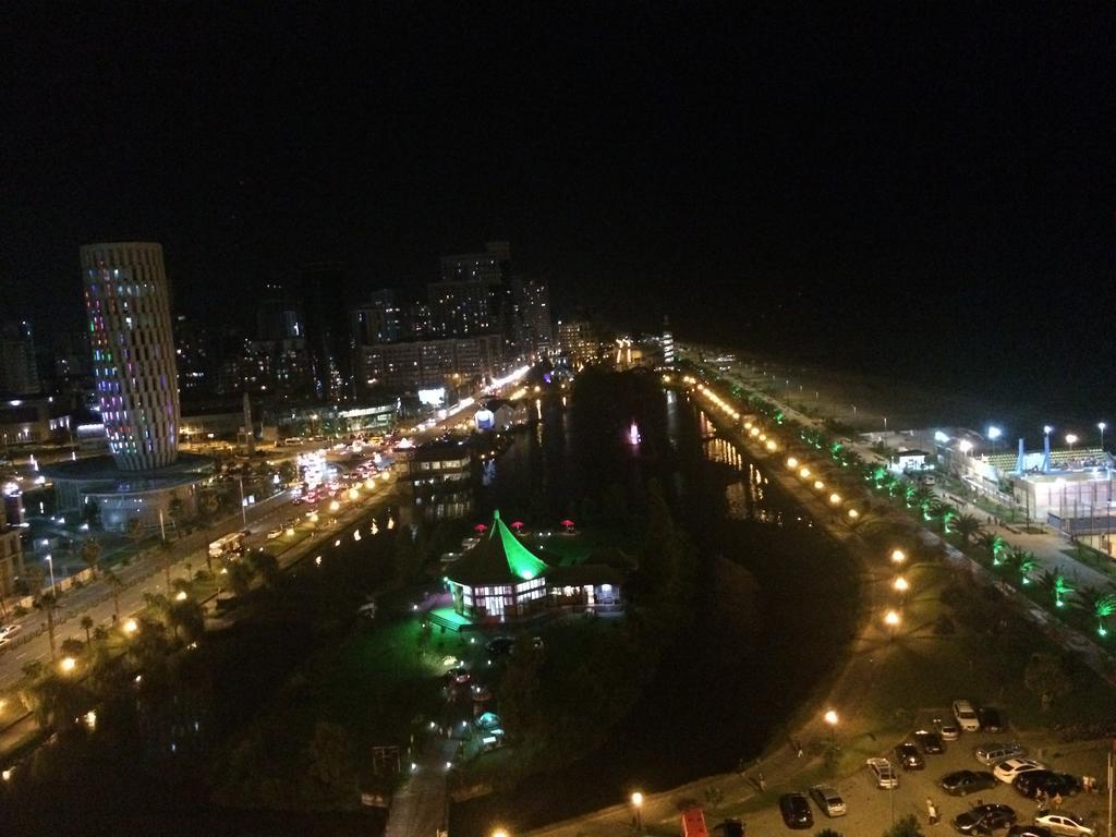 Magnolia Apartment Terrace 3 Batum Dış mekan fotoğraf