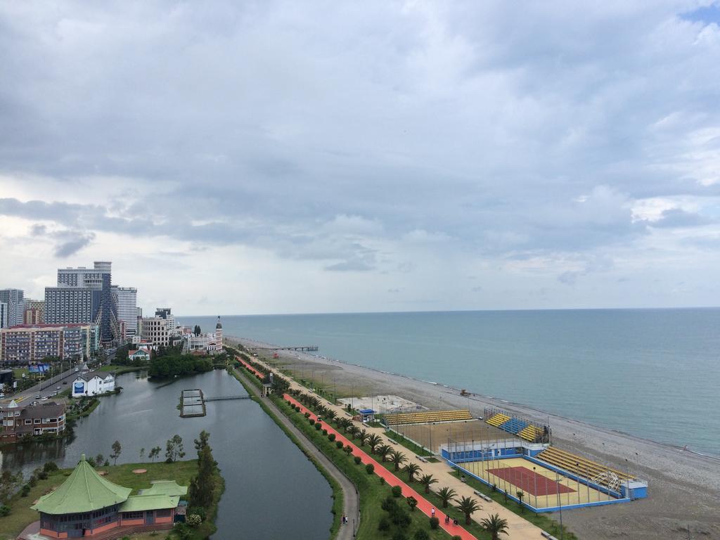 Magnolia Apartment Terrace 3 Batum Dış mekan fotoğraf